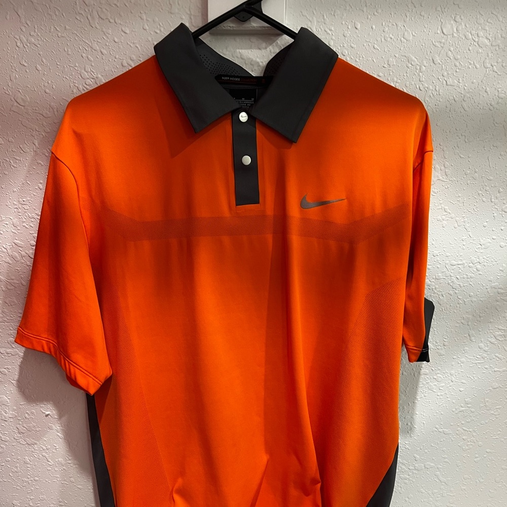 Tiger Woods nike golf polo